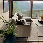 Stylish In Scenic Surroundings Дом отдыха